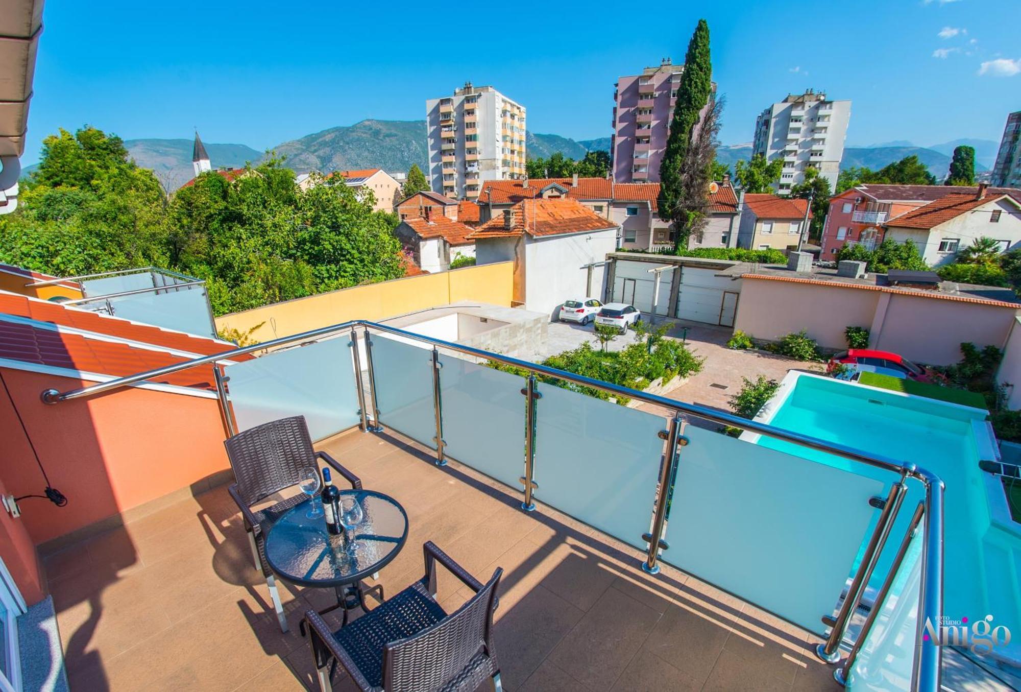מוסטר Apartments Enigma - With Private Parking מראה חיצוני תמונה